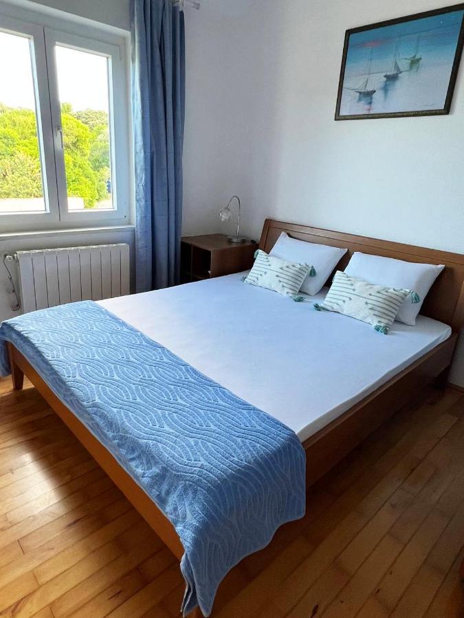 Domus Maria With Swimming Pool And Free Parking Villa Banjole Exterior photo